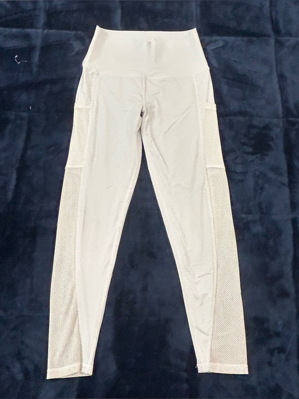 Aerie Chill Play Move Collection Mesh Paneled Leggings Yoga Pants Women’s M